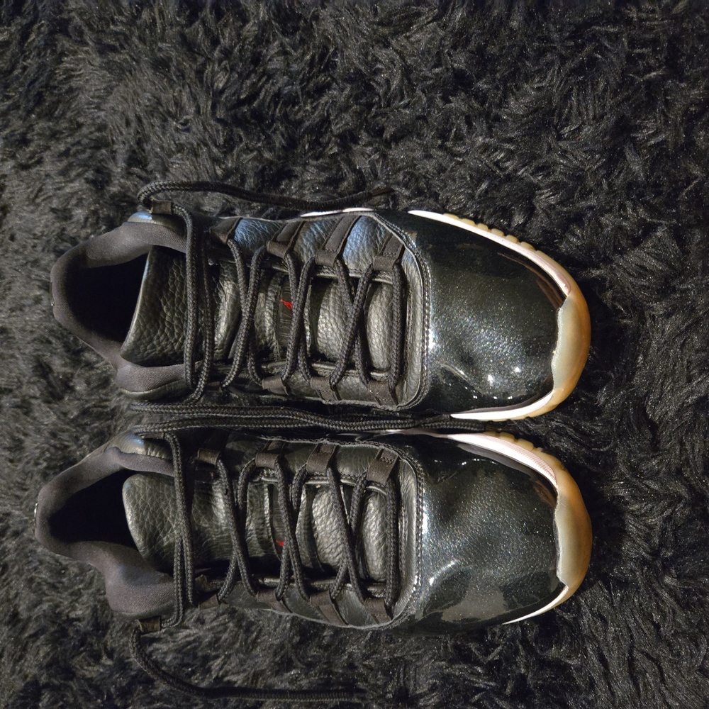Jordan 11 Men's Size 16